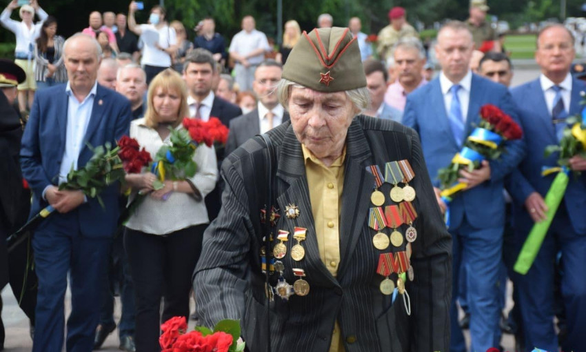 Одесситы почтили День скорби и памяти жертв второй мировой войны