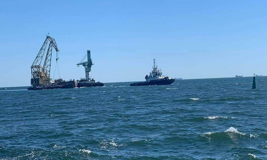 Танкер Delfi вошел в порт Черноморска 