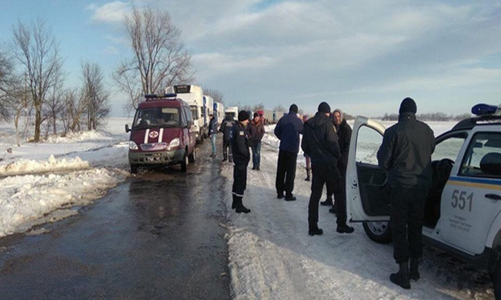 Ещё в трёх районах Одесской области движение на дорогах остается затрудненным