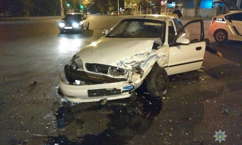 В результате аварии на Овидиопольской дороге тяжело травмированы четыре человека