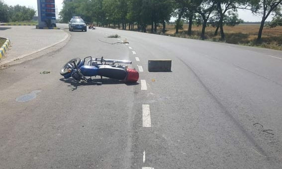 В Одесской области из-за ДТП скончался пожилой мотоциклист