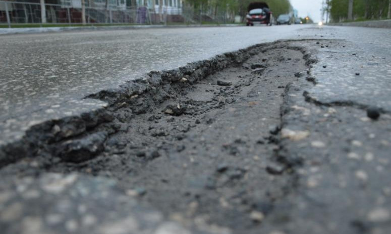 100 миллионов гривен на  ремонт дорог в Одессе 