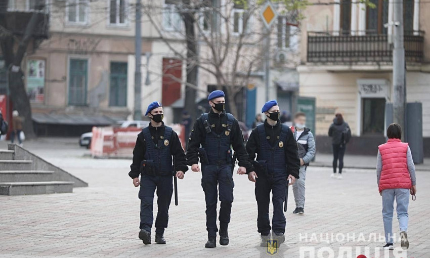 В Одесской области возле храмов дежурят более тысячи правоохранителей  