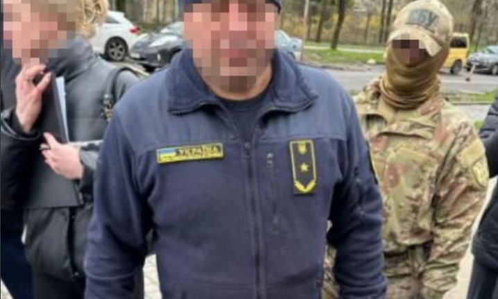 Одесский таможенник оказался коррупционером: получал "откаты" за ввоз незадекларированных денег в Украину