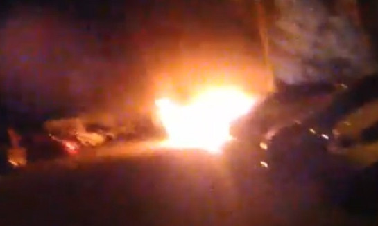 На Котовского патрульные и прохожие спасли от возгорания несколько машин (ВИДЕО)