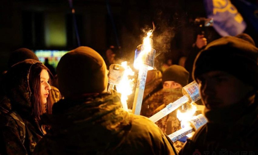 В Одессе состоялось факельное шествие националистов со всех уголков Украины