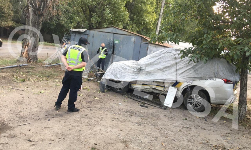 Одесские полицейские разбили в хлам патрульный автомобиль и пытались это скрыть (обновлено) 