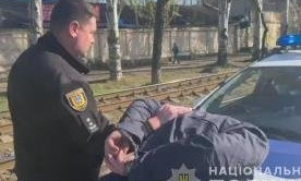 В Одессе на СТО иностранцы «почистили» машину: их задержали по горячим следам