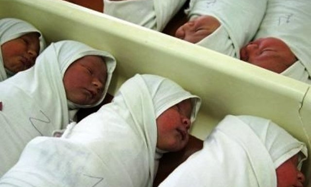 Население Одессы пополнилось тремя парами близнецов
