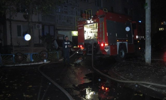 В пожаре на посёлке Котовского пострадали двое взрослых и ребёнок (ФОТО)