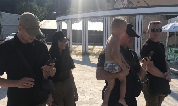 На пляже в Одессе туристы потеряли ребёнка (ФОТО)