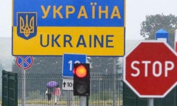 Украина закрывает границы досрочно 