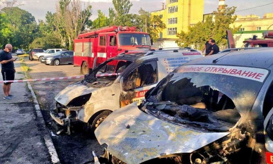 В Одессе на Молдованке сожгли сразу два автомобиля