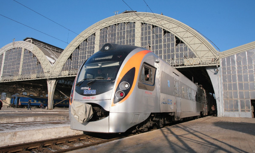 Одессу свяжут скоростными поездами со Львовом и Харьковом