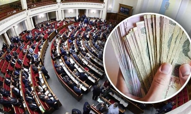 Нардепов оштрафовали за прогулы на десятки миллионов гривен 