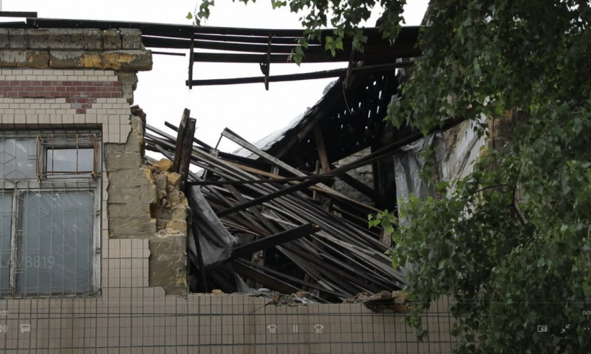 В Одессе рухнуло еще одно старое здание 