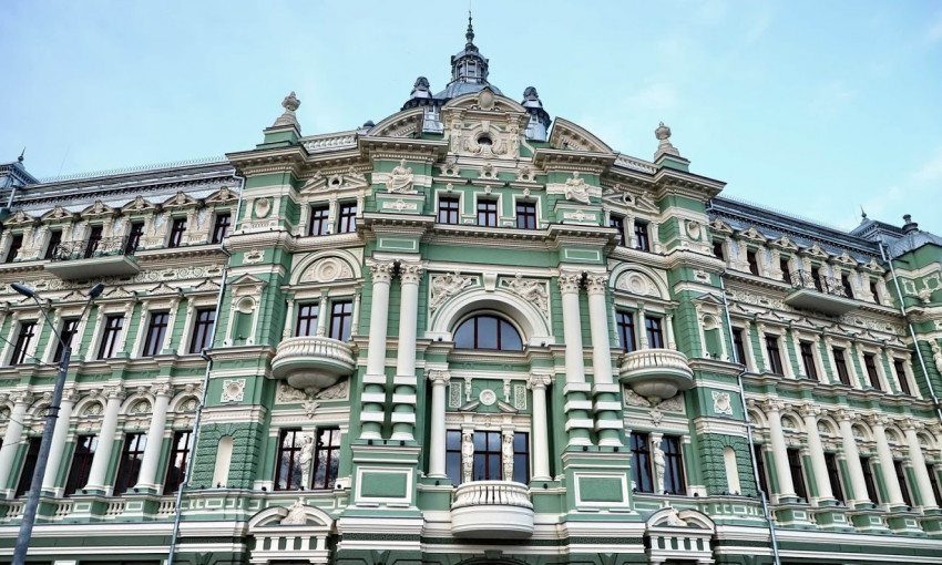 Отвоевали – историческое здание снова принадлежит Одессе