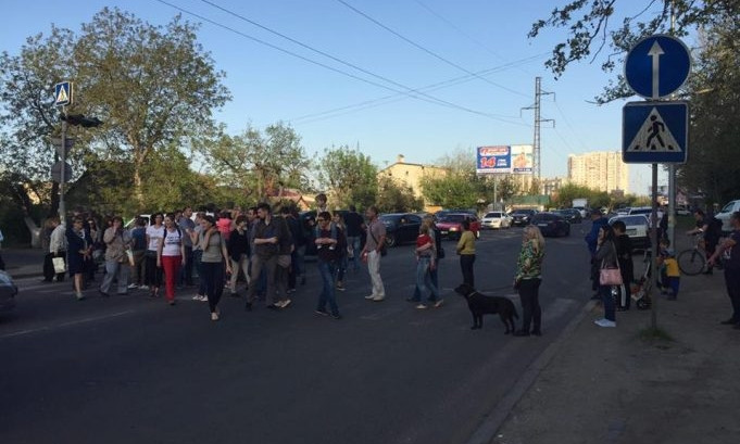 Одесситы перекрыли улицу Малиновского