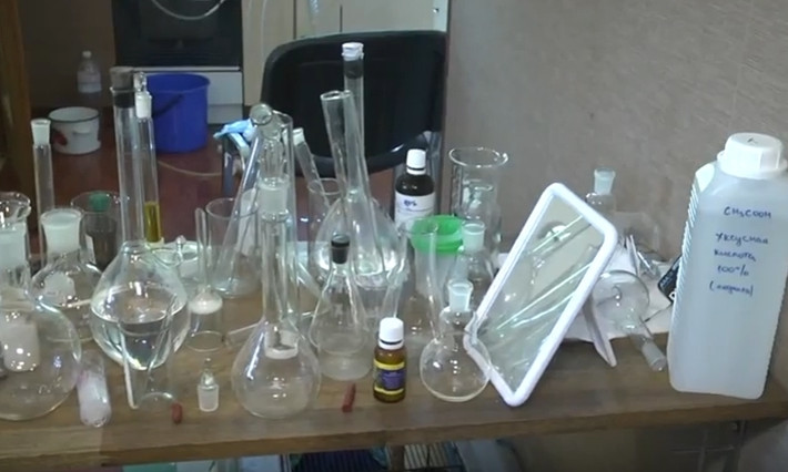 Химик из России изготовлял в Одессе опасные наркотики