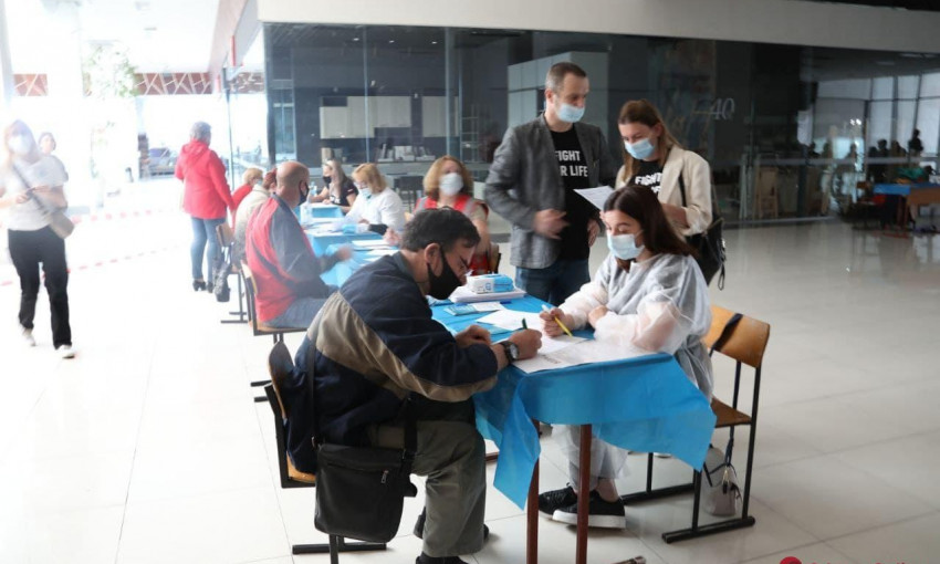 6 июня в Одессе работают три центра массовой вакцинации от COVID-19 