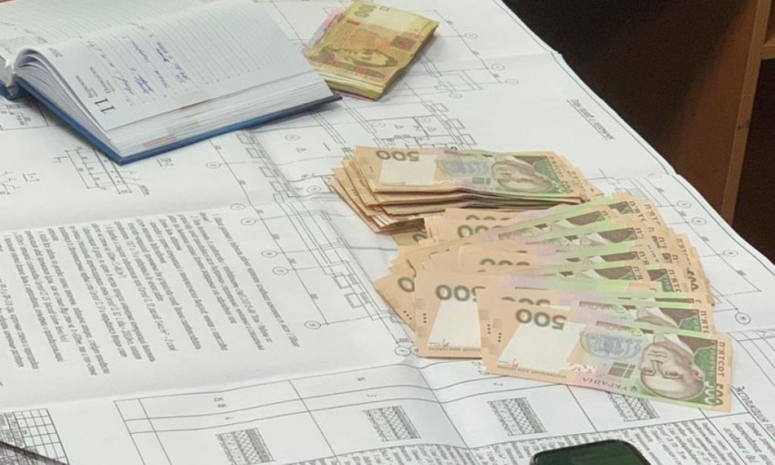 В Подольске сотрудница банка за счёт пенсионерки выписала себе "премию"