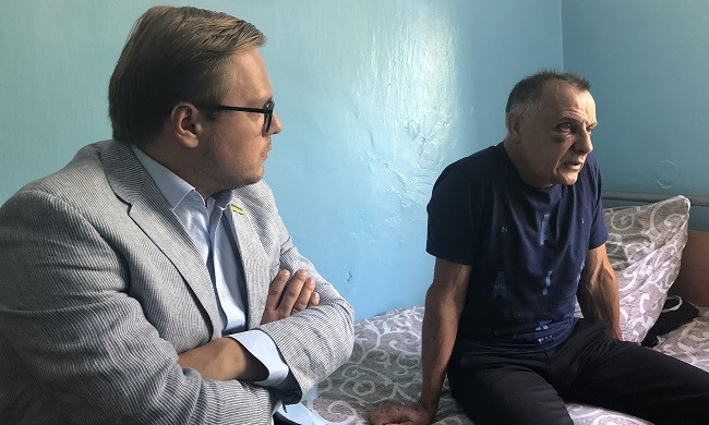 Головин и Жученко взяли дело избитого Чередниченко под личный контроль