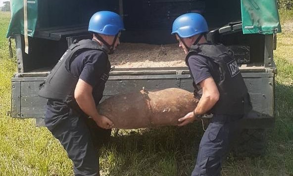 В Одесской области обнаружили авиационную бомбу весом в сто килограммов