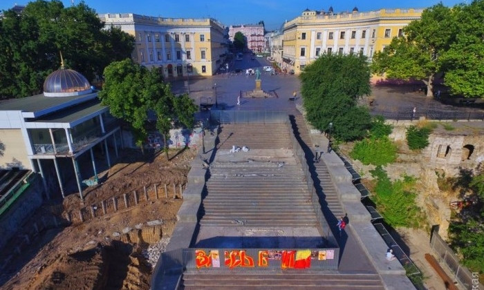 Реконструкция Потемкинской лестницы с высоты птичьего полета