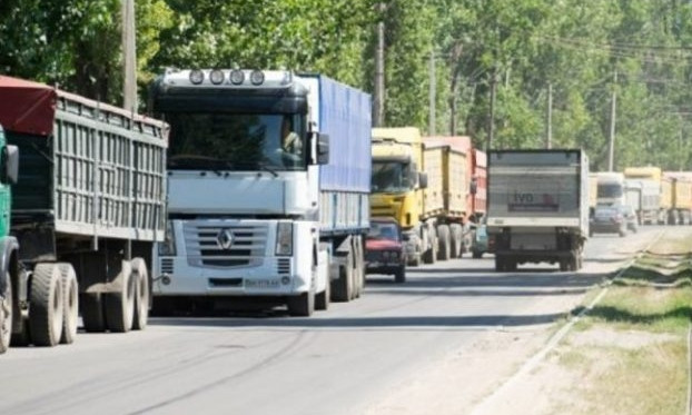Схема движения большегрузов по Одессе временно меняется