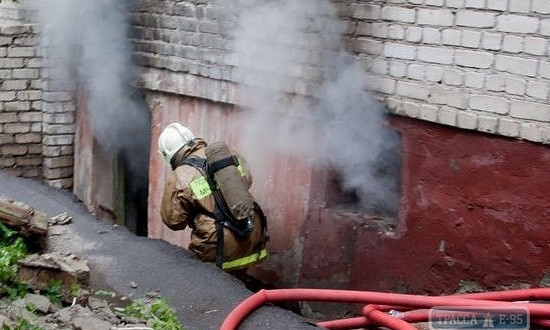В Одессе при пожаре погибли двое дворников