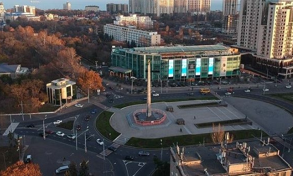 В Одессе на День Победы включили песню о желании "вернуться домой" в Россию