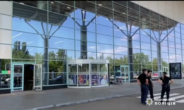 В Одессе задержали человека, который "заминировал" аэропорт 