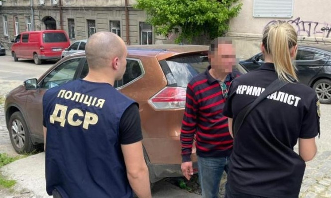 Директор коммунального предприятия в Одессе задержан за взятку в 50 тыс. грн