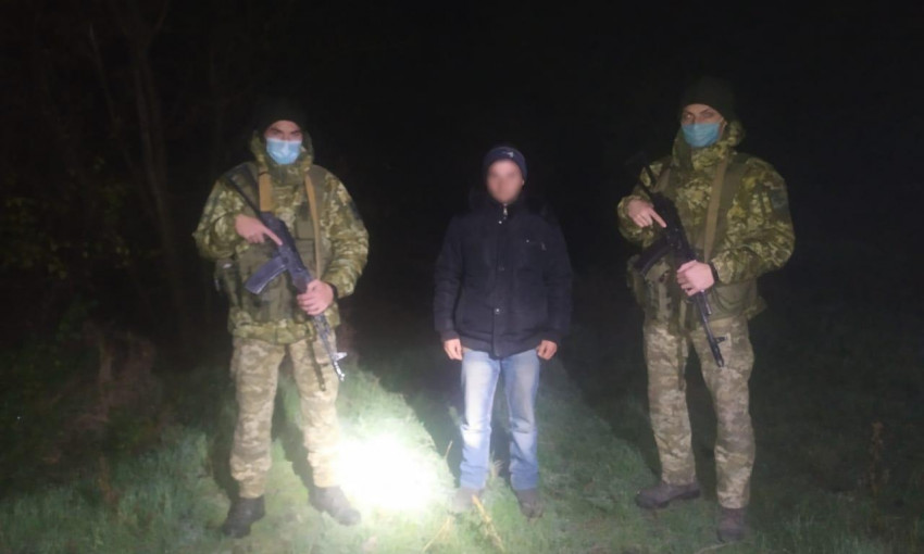 Шел на свидание, а попал к пограничникам – в Одесской области парень чуть не оказался в Молдове 