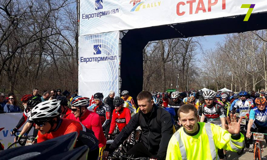 В Одессе в 36-й раз поучаствовали в «Велосотке»