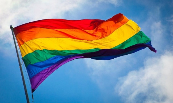 В Одессе развернули огромный ЛГБТ флаг