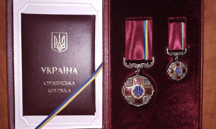 Президент ко Дню Соборности наградил одесситов государственными наградами 