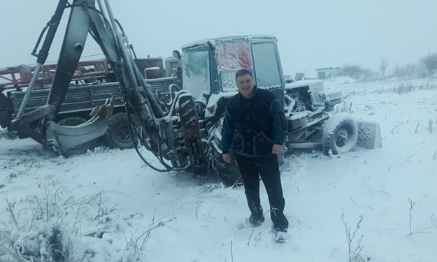 Из-за сильных снегопадов в Одесской области 24 посёлка остались без света
