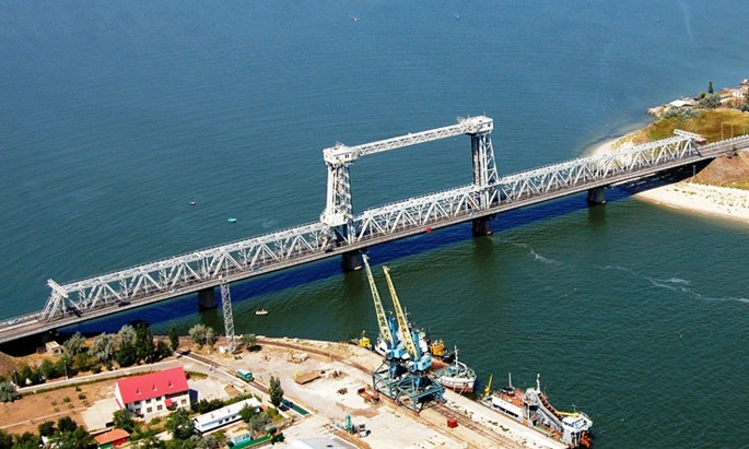 Мост в Затоке закрывают на ремонт