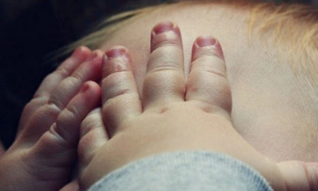 Одесситка попрошайничала с ребёнком на руках (ФОТО)