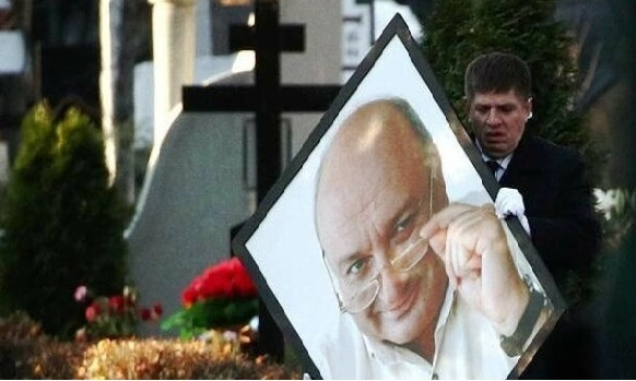И все-таки на Новодевичьем: похороны Жванецкого прошли в закрытом режиме (фото, видео)