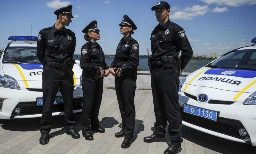 Одесса: присягу приняли двадцать молодых участковых инспекторов