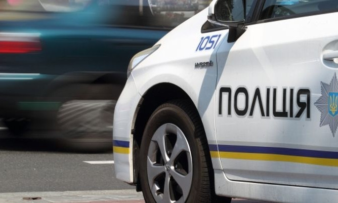 В Одессе ночной гонщик, убегая от полиции, разбил 9 чужих автомобилей 
