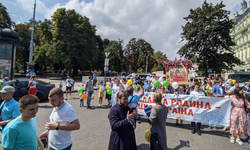 В Одессе проходит марш за традиционные семейные ценности 