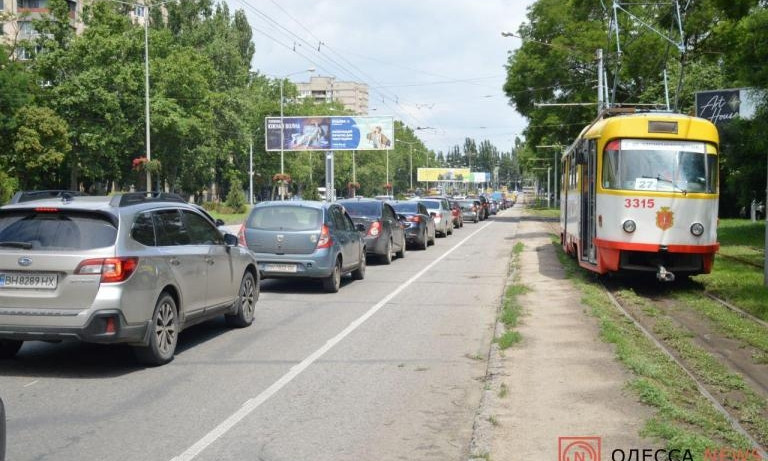 В Одессе на Люстдорфской дороге создали новую велодорожку 