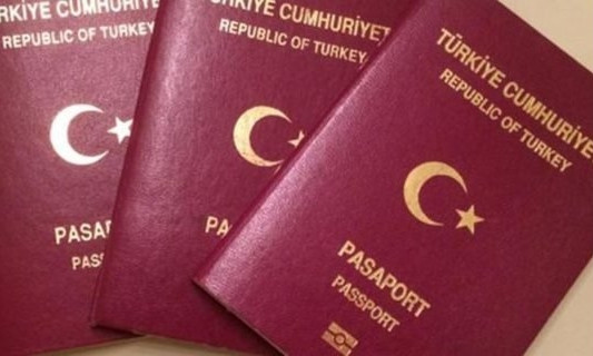 Два гражданина Турции пытались улететь из Одесского аэропорта по поддельным паспортам