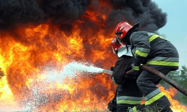 В Одессе горел трёхэтажный жилой дом