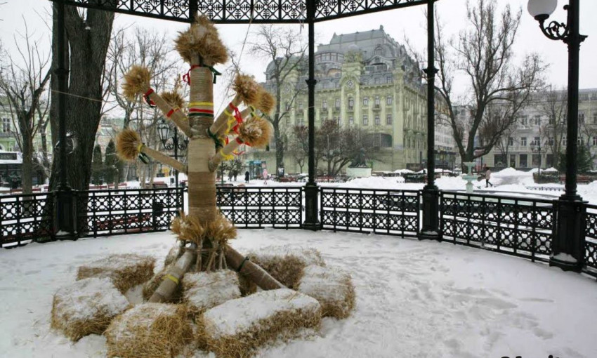 В Одессе появился Дидух — символ достатка и благополучия