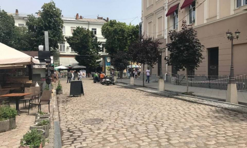 Еще одна улица в Одессе вернула аутентичную брусчатку 