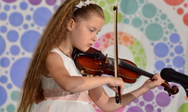 Юная белгород-днестровская скрипачка победила на Международном музыкальном конкурсе